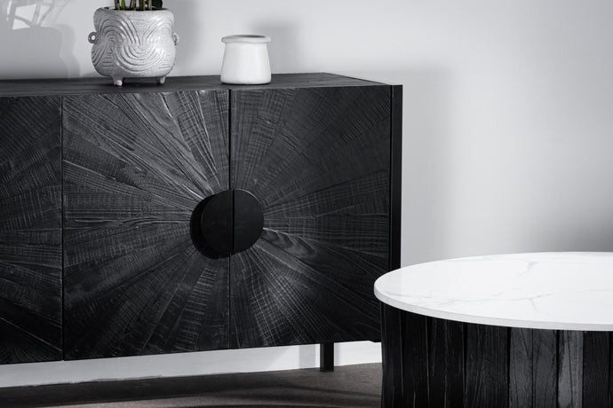 Modern Black Furniture: Adding Chic Elegance to Your Living Space